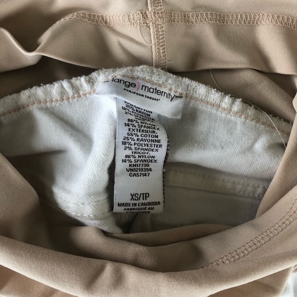 SOLD White Maternity Jeans - Picture 4 of 4